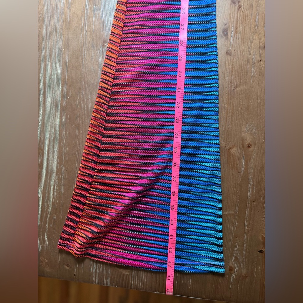 Vibrant Ombre Ribbed Two-Piece Set - Blue/Pink/Orange - Picture 7 of 8